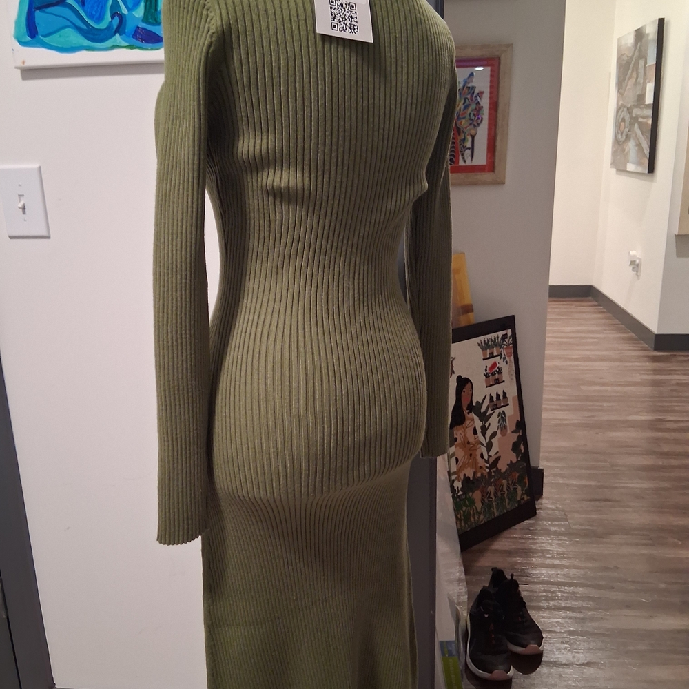 Double Zero Olive Button-Down Long Sleeve Dress - Picture 3 of 4
